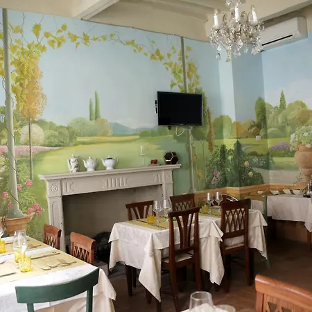 Alojamento de Acomodação e Pequeno-almoço Guidi Sansepolcro